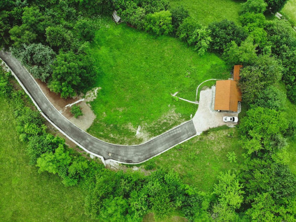 Вілла Lazec Country House Pluznje Екстер'єр фото
