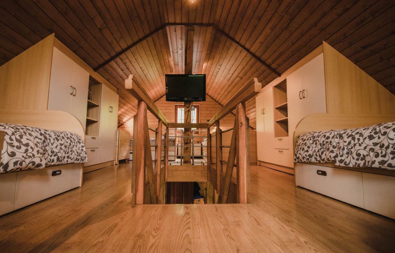 Вілла Lazec Country House Pluznje Екстер'єр фото